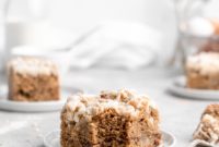Spiced Apple Crumble Cake