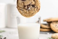 Aromatic Rosemary Chocolate Chunk Cookies