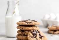 Irresistible Chewy Brown Butter Chocolate Chip Cookies