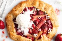 Rustic Strawberry Rhubarb Galette
