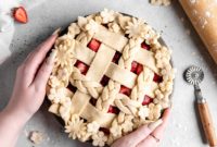 Thick Strawberry Pie