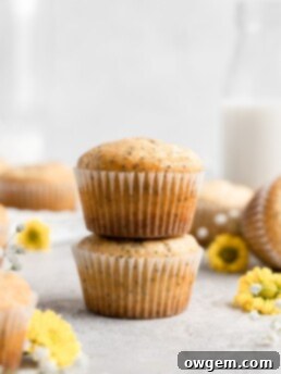 Delicious and easy one bowl lemon poppy seed muffins