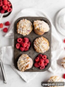 Buttermilk Raspberry Delights 8 Fluffy and tall Buttermilk Raspberry Muffins with streusel topping